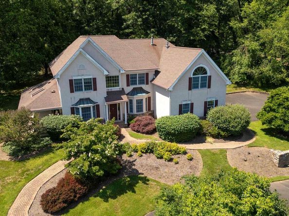 2160 Huntingdon Road, Huntingdon Valley PA 19006