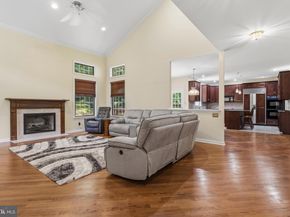 2160 Huntingdon Road, Huntingdon Valley PA 19006