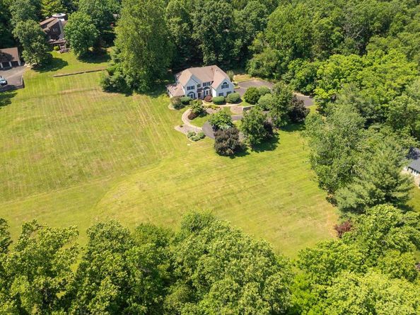 2160 Huntingdon Road, Huntingdon Valley PA 19006