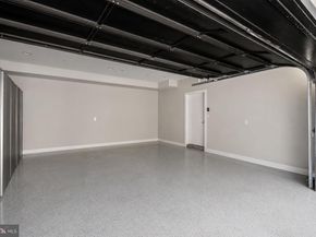 218 S 3rd Street, Philadelphia PA 19106