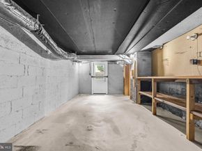 3316 N Ohio Street N, Arlington VA 22207
