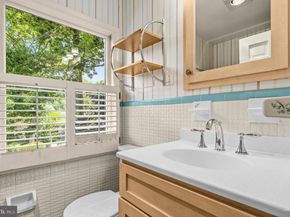 3316 N Ohio Street N, Arlington VA 22207