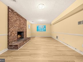 3316 N Ohio Street N, Arlington VA 22207
