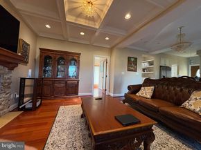 2445 S Kenwood Street, Arlington VA 22206