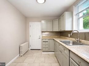 553 N Gross Street, Philadelphia PA 19151