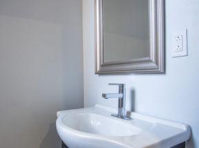 31 S Salford Street, Philadelphia PA 19139