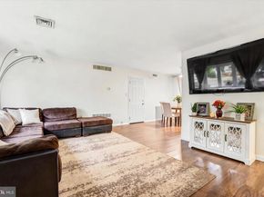 59 Quail Road, Levittown PA 19057