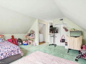 59 Quail Road, Levittown PA 19057