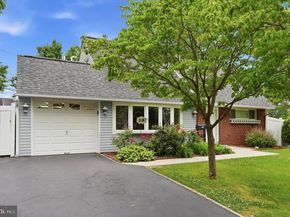 59 Quail Road, Levittown PA 19057