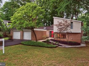 7036 Buxton Terrace, Bethesda MD 20817