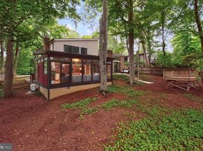 7036 Buxton Terrace, Bethesda MD 20817