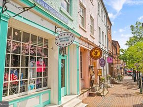 1311 E Abingdon Drive 4, Alexandria VA 22314