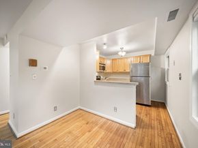 1311 E Abingdon Drive 4, Alexandria VA 22314