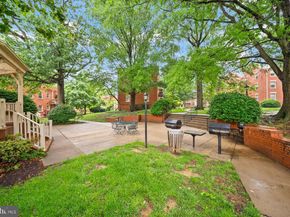 1311 E Abingdon Drive 4, Alexandria VA 22314