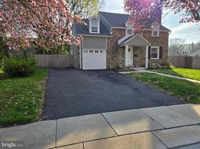 208 Parham Road, Springfield PA 19064