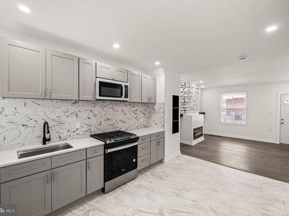 2103 S Daggett Street, Philadelphia PA 19142