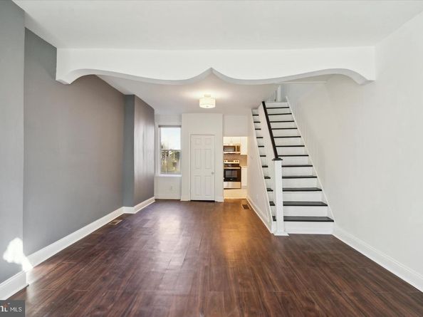 2431 W Seybert Street, Philadelphia PA 19121