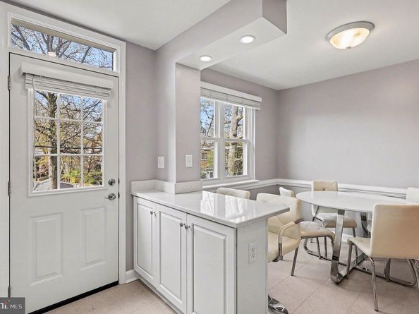 117 Wesmond Drive, Alexandria VA 22305