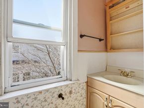 7149 Bingham Street, Philadelphia PA 19111