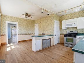 7149 Bingham Street, Philadelphia PA 19111