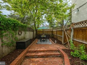 331 10TH Street SE, Washington DC 20003