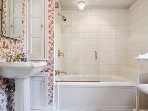 517 Fishers Road, Bryn Mawr PA 19010