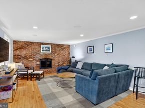 3811 Bent Branch Road, Falls Church VA 22041