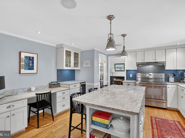 3811 Bent Branch Road, Falls Church VA 22041