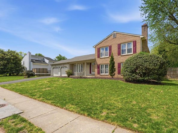 1630 Sadlers Wells Drive, Herndon VA 20170