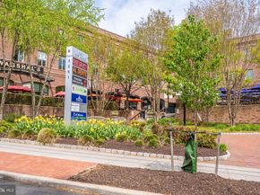 3287 Sutton Place NW D, Washington DC 20016