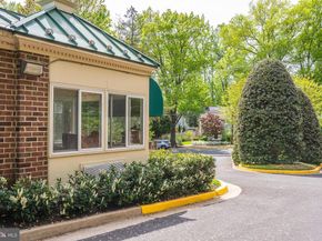 3287 Sutton Place NW D, Washington DC 20016