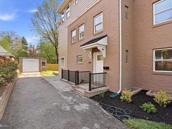 425 Grove Place, Narberth PA 19072