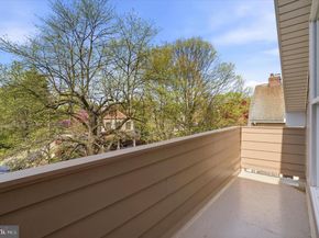 425 Grove Place, Narberth PA 19072