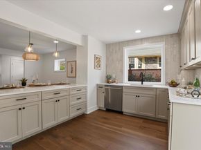 425 Grove Place, Narberth PA 19072