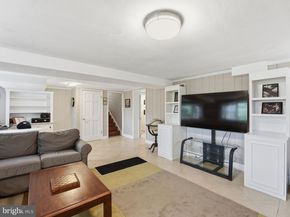 700 26TH Place S, Arlington VA 22202