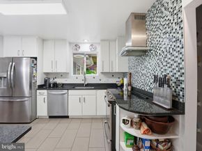 700 26TH Place S, Arlington VA 22202