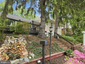 700 26TH Place S, Arlington VA 22202