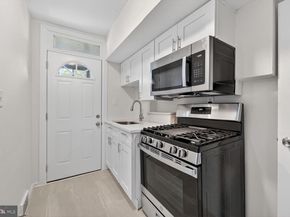 132 33rd Street NE, Washington DC 20019