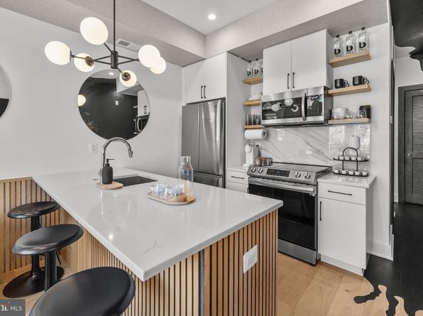 1014 1/2 17TH Place NE 4, Washington DC 20002