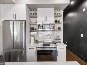 1014 1/2 17TH Place NE 4, Washington DC 20002