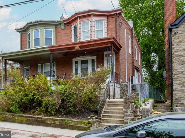 313 Gates Street, Philadelphia PA 19128