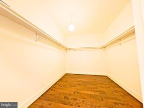 421 Wallace Street, Philadelphia PA 19123