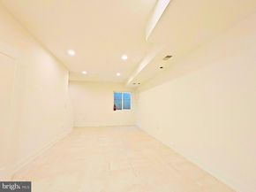 421 Wallace Street, Philadelphia PA 19123