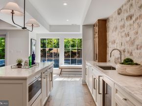 1231 N Pickett Street, Alexandria VA 22304