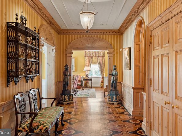237 S 18TH Street 4B, Philadelphia PA 19103