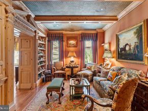 237 S 18TH Street 4B, Philadelphia PA 19103