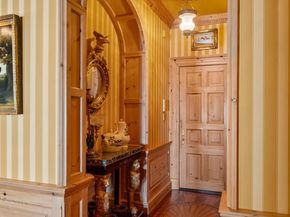 237 S 18TH Street 4B, Philadelphia PA 19103