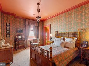 237 S 18TH Street 4B, Philadelphia PA 19103