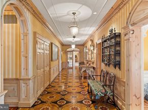 237 S 18TH Street 4B, Philadelphia PA 19103