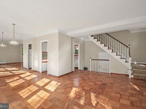 1517 Mount Eagle Place, Alexandria VA 22302